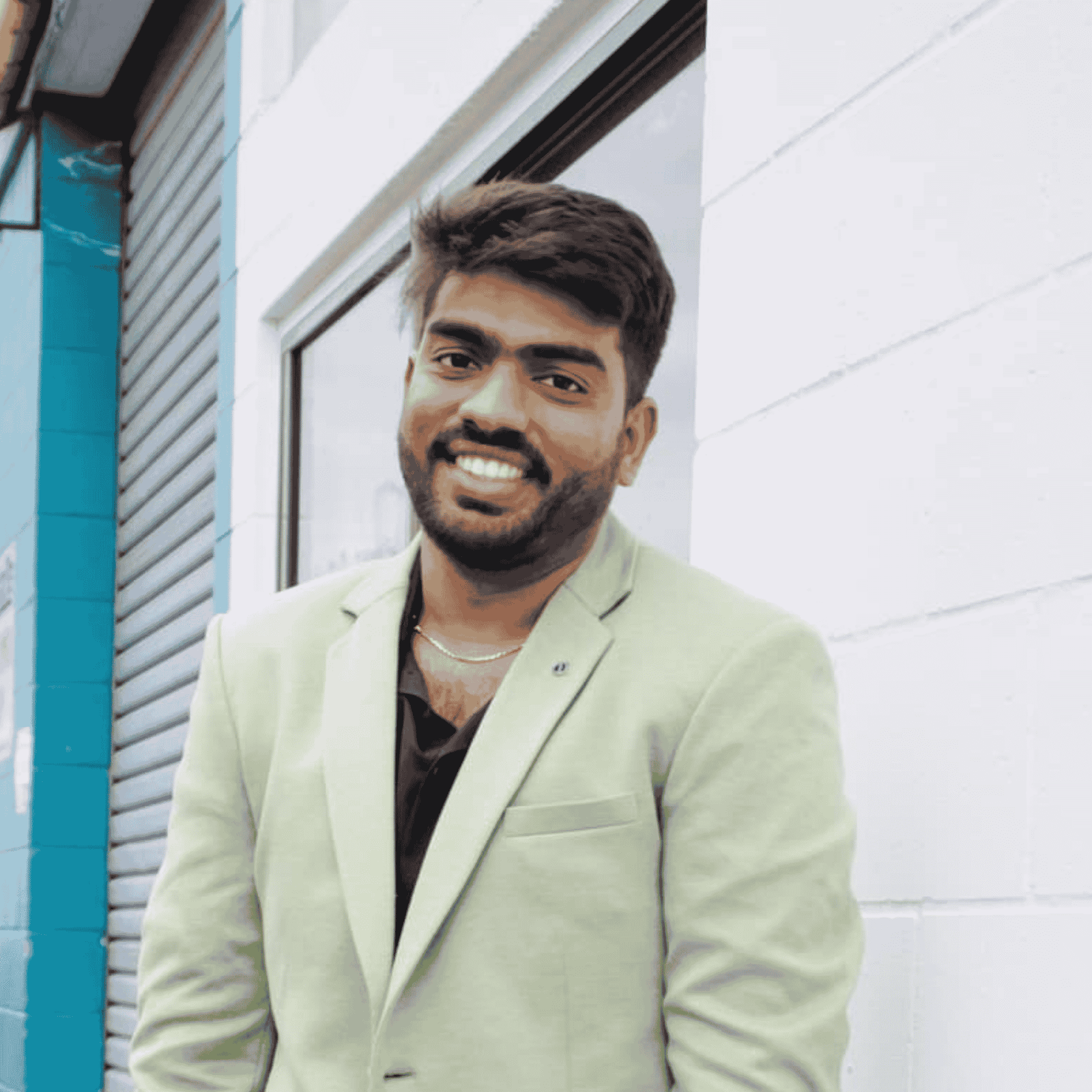 Dinesh floor manager